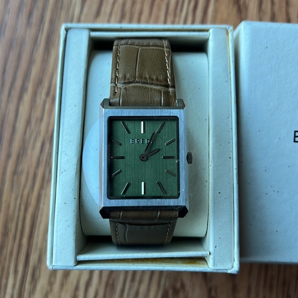 Breda Virgil (Croc Embossed) New in Box without Tags - Picture 3 of 6